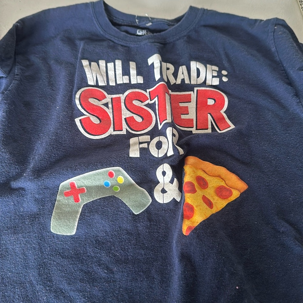 A Boy’s T Shirt: Size 2XL